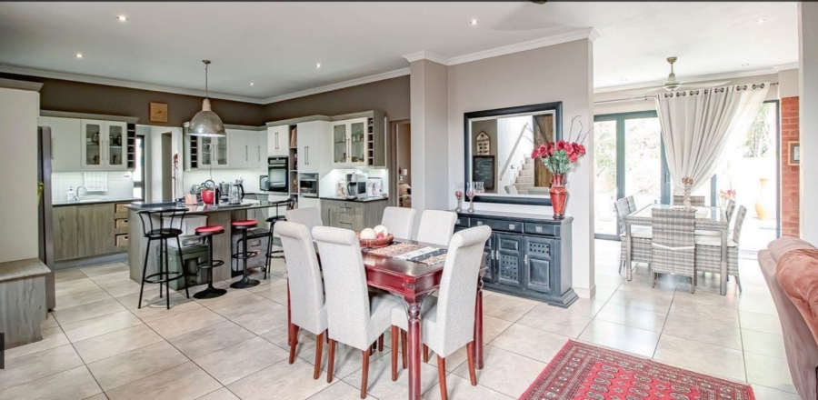 4 Bedroom Property for Sale in Melodie North West